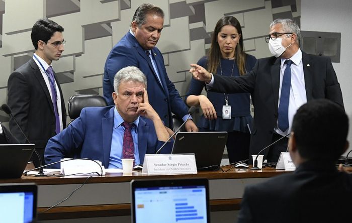 Ao invés de medidas de proteção ao trabalhador, Congresso aprova mais flexibilização