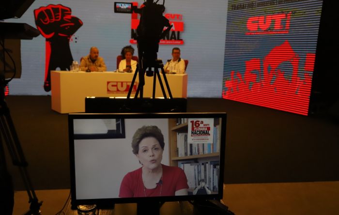 Brasil atingiu o mais fundo patamar de horror, afirma Dilma durante Plenária da CUT