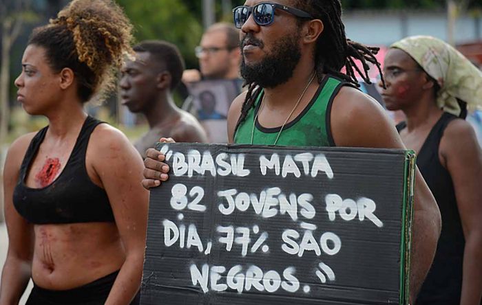 ‘Brasil tem dificuldade de enxergar seu racismo estrutural’, diz ex-consulesa