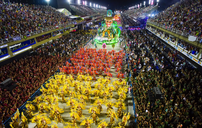 Carnaval do Rio terá tom político e ataques a Bolsonaro e Crivella