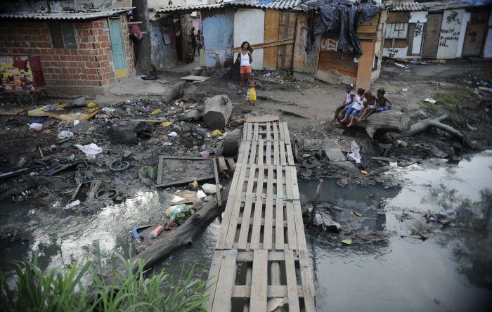 Com Bolsonaro, piora qualidade de vida no Brasil e país cai 5 posições no IDH