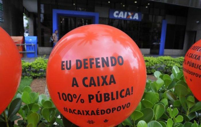 Com Bolsonaro, privatização ameaça Caixa e Banco do Brasil