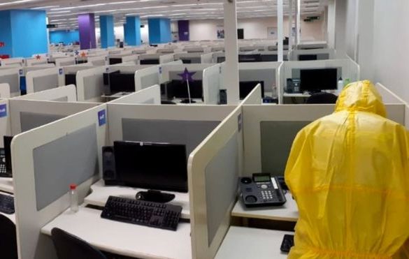 Coronavírus: o medo dos operadores de telemarketing que trabalham expostos à contaminação