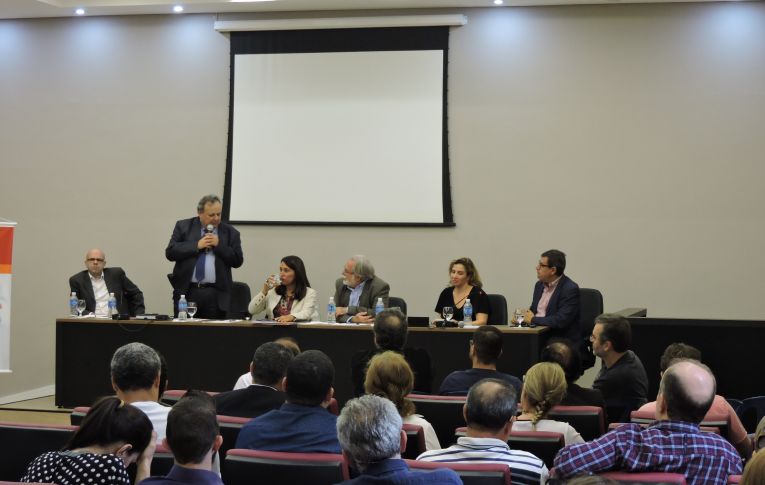 Debate sobre representação sindical encerra 1º Seminário Jurídico da Contraf-CUT