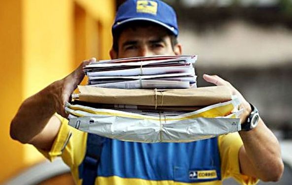 Demissões e privatização: o que está por trás do suposto déficit nos Correios