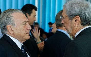 Golpe dentro do golpe: retirada de Temer para colocar tucanos no poder