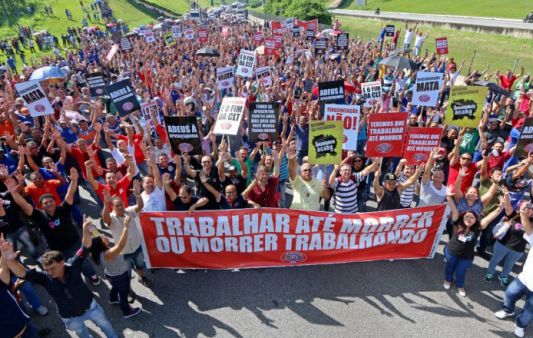 Greve Nacional dia 5/12 será para defender aposentadoria