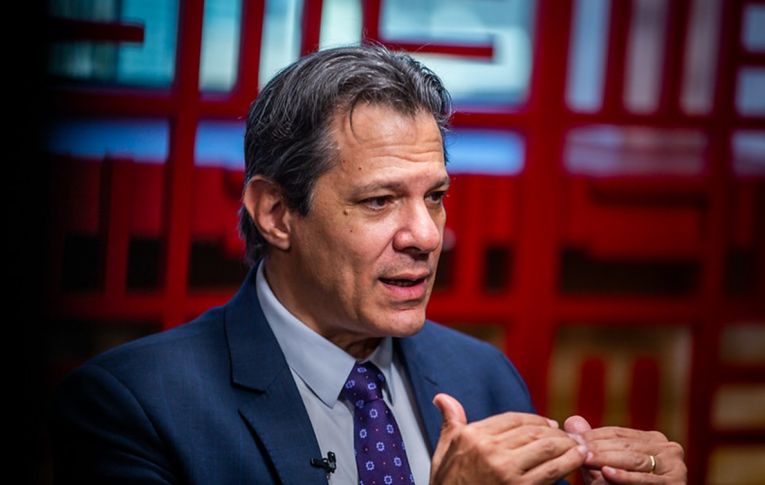 Haddad vai enviar ao Congresso proposta para tributar fundos dos super-ricos