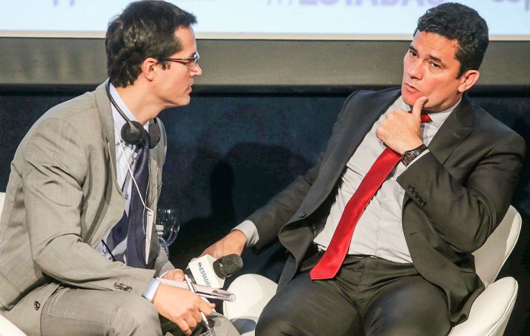 Lewandowski levanta sigilo de conversas de Moro com procuradores da Lava Jato