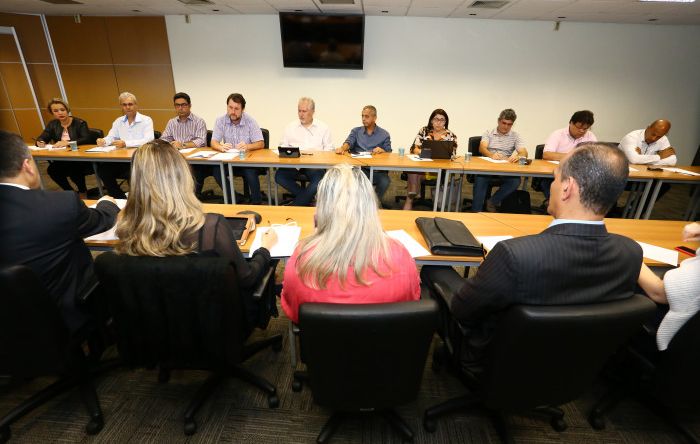 Mesa Bipartite de Saúde do Trabalhador avança com criação de Grupo de Trabalho