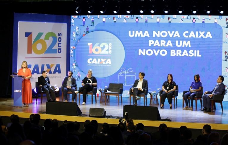 Nova presidenta da Caixa defende equilíbrio entre operação comercial e inclusão