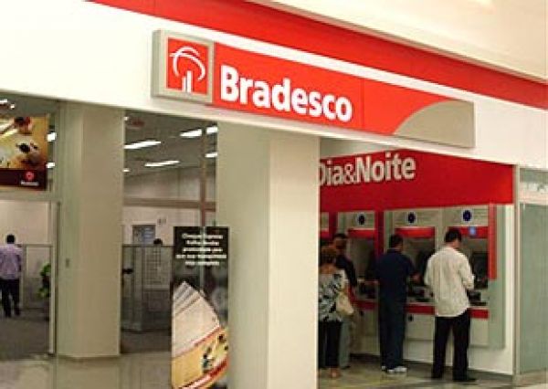 Lucro do Bradesco aumenta 14,2% e atinge R$ 11,19 bilhões em 2011