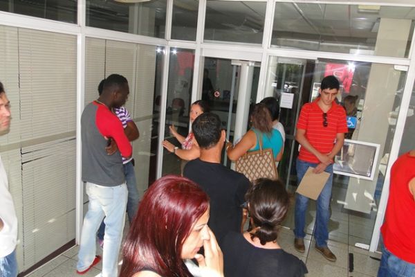 Bandidos arrombam agência do Bradesco em Toledo.