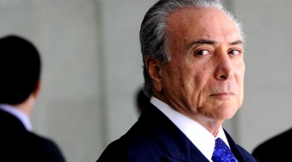 Temer e a ponte para o passado