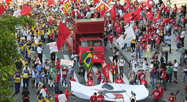 Greve dos bancários completa uma semana fortalecida em São Paulo