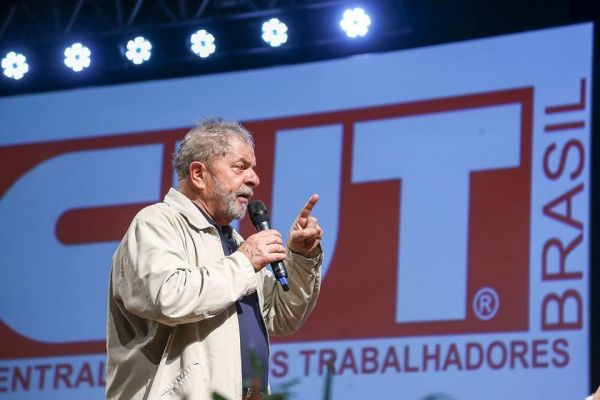 Violência contra Lula afronta o país e o estado de direito