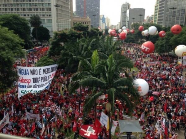 Em defesa de direitos, CUT anuncia dia nacional de paralisação para 29 de maio