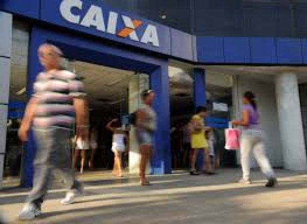 Caixa lucra R$ 1,5 bi e tem saldo negativo de 1.188 postos de trabalho