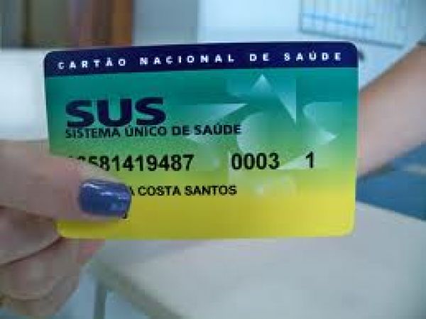 Planos de saúde devem fornecer cartão do SUS para os clientes