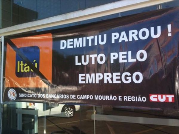 Demitiu Parou Itaú