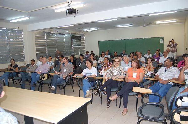 Dirigentes do Sindicato de Umuarama participaram da Conferência Municipal do Meio Ambiente