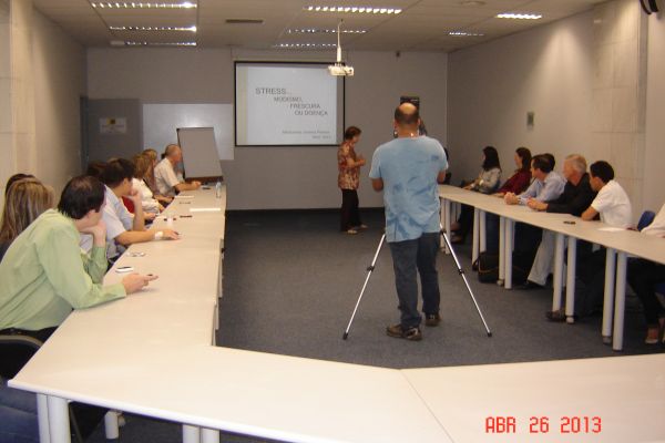 Video palestra sobre stress - modismo, frescura ou doença?