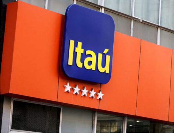 Itaú massacra bancários em contingências de greve