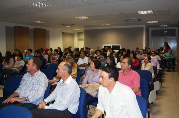 Dirigentes do Sindicato de Umuarama participaram de Simpósio sobre Educação Ambiental