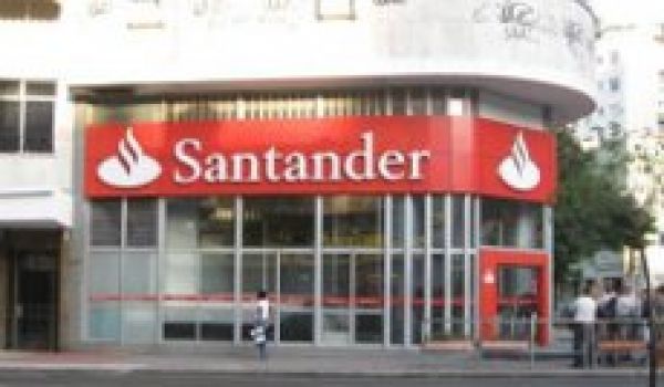 TST condena Santander a indenizar ex-supervisora por danos morais