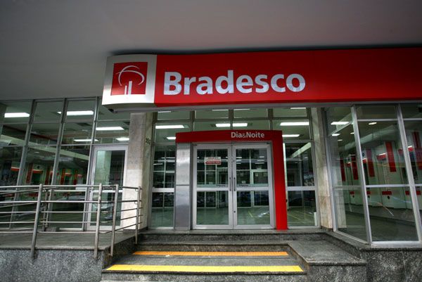 Bradesco pagará a antecipação da primeira parcela da PLR no dia 23