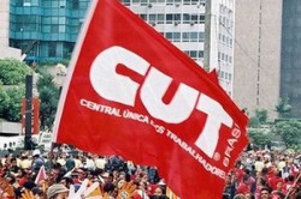 CUT repudia postura privatista e antissindical da direção da Infraero