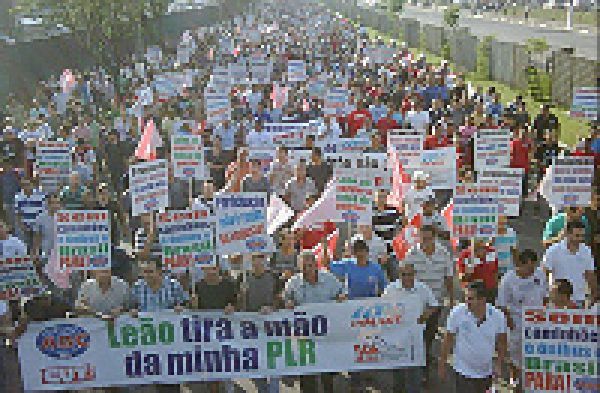 Trabalhadores realizam protestos nesta quinta por isenção de IR sobre PLR