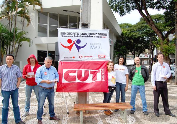 CUT Noroeste realiza manifestação contra decreto do governo federal