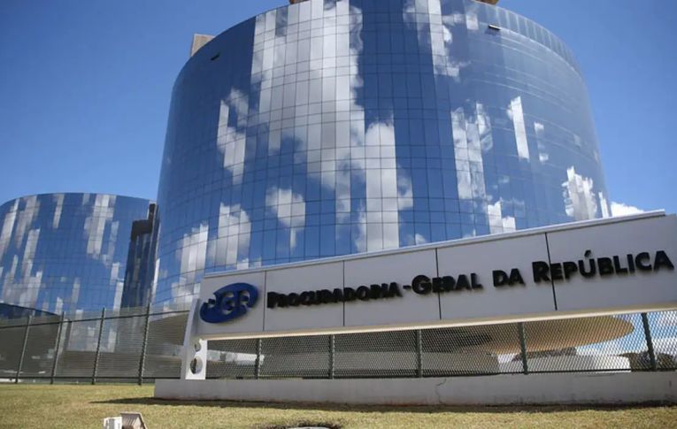 PGR quer prazo para Congresso legislar sobre participação em gestão de empresas 