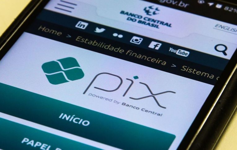 Pix: novo sistema de pagamento instantâneo entra em funcionamento