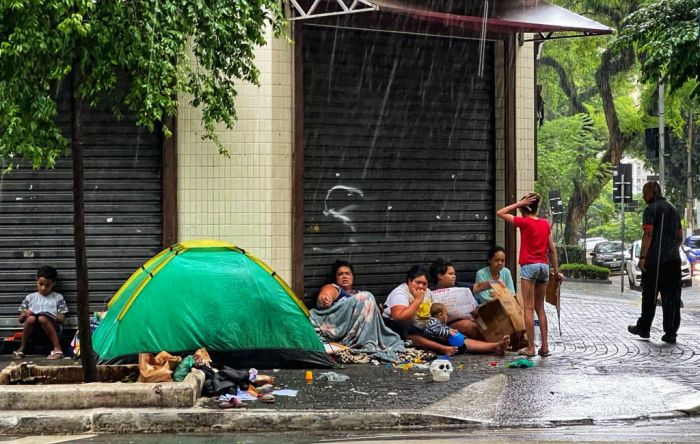 Recorde de crianças passando fome no Brasil reforça necessidade da PEC da Transição