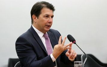 Relator anuncia alterações na reforma da Previdência e promete mudar mais, ‘se isso garantir votos’