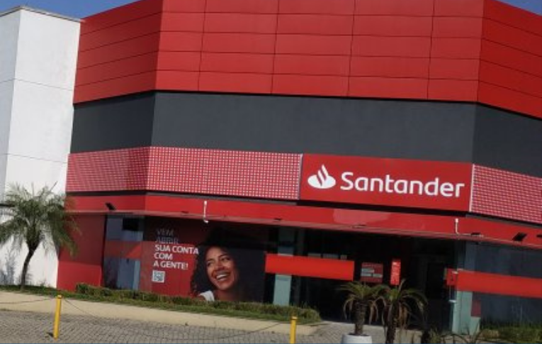 Santander apresenta protocolo contra Covid-19 com alguns avanços