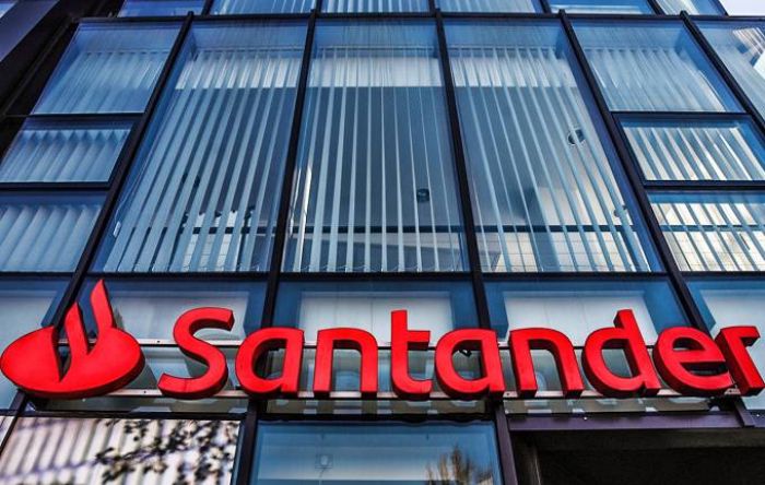 Santander descumpre decisões judiciais e ataca dirigentes sindicais na pandemia