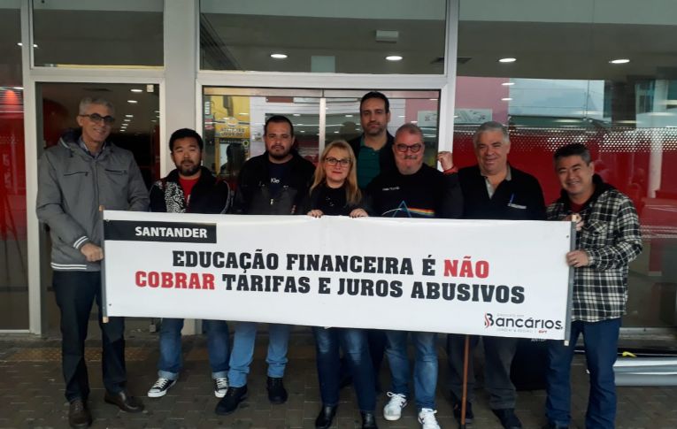 Santander: Luta leva ao encerramento do projeto de “orientação financeira”