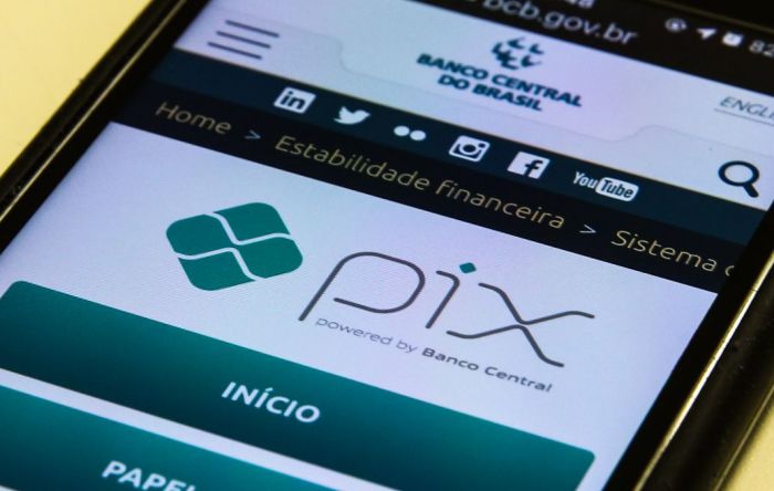 Servidores federais do BC denunciam uso eleitoral do Pix, criado por eles