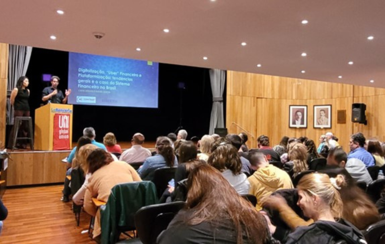 Sindicalistas debatem impactos da digitalização no sistema financeiro sobre trabalhadores