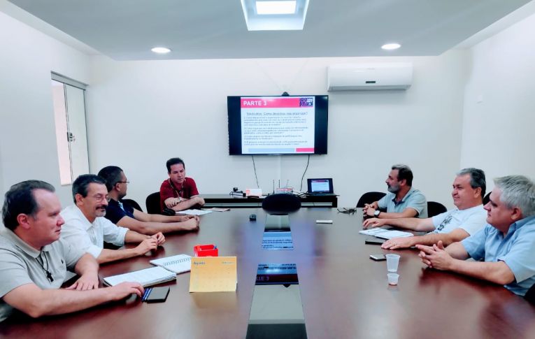 Sindicato de Umuarama debateu temário do Congresso Nacional da CUT