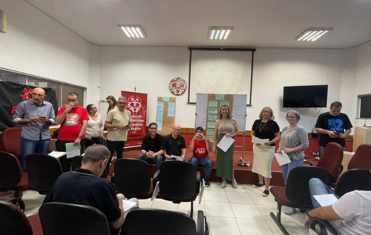 Sindicatos do Pactu participam de curso de formação da Fetec-PR