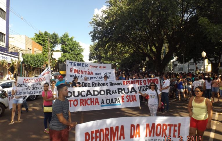 Sindicatos do Pactu, realizaram nesta quarta-feira (15) dia de luta contra a reforma da previdência