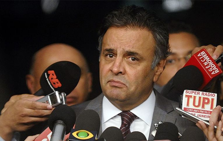 STF afasta Aécio do Senado e determina recolhimento domiciliar noturno