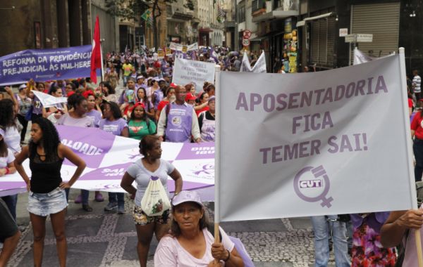 Temer ignora realidade da mulher na reforma da Previdência