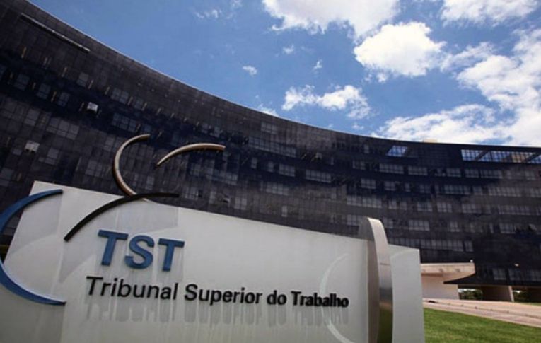 Tribunal confirma condenação de banco por prática de ato antissindical