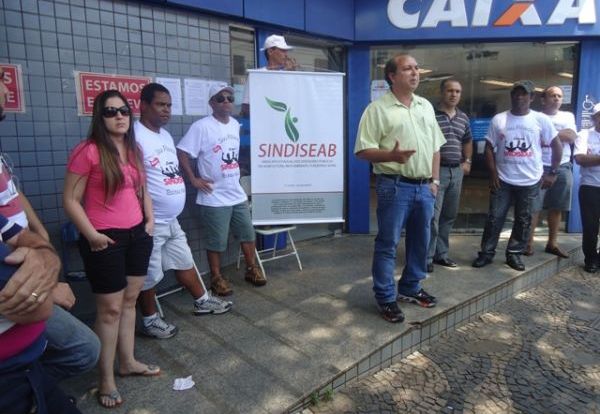 Apoio do SINDISEAB a greve dos Bancarios em Parana
