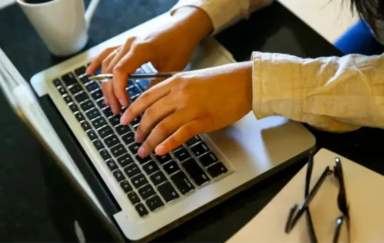 Afastamentos do trabalho por Síndrome de Burnout crescem quase 500% em quatro anos